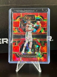 2023-24 Panini Select GIANNIS ANTETOKOUNMPO Cracked Red Ice Milwaukee Bucks - Picture 1 of 2