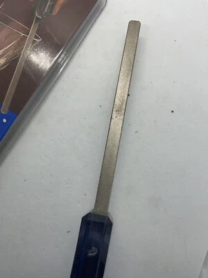 Dmt Crystal Saver Diamond File  1/4" Half Round File. - Image 1 of 4