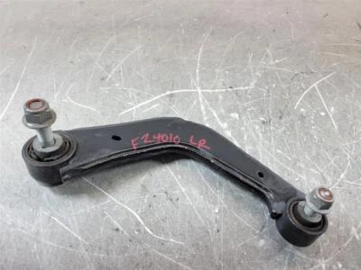 2013 2014 2015 2016 2017 2018 2019 2020 Ford Fusion brazo de control superior trasero izquierdo Foto 1 de 4