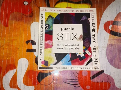 Arte rompecabezas de madera de doble cara STIX de Kandinsky y Miró en marco negro Foto 1 de 4