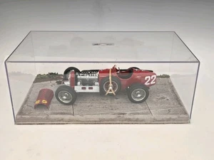 REVIVAL ITALY 1932 ALPHA ROMEO P3 DIECAST CAR DISPLAY CASE W/ ROAD - Picture 1 of 19