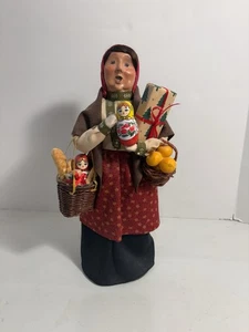 Seltene Byers Choice Caroler 2016 Baboushka mit verschachtelten Puppen russische Frau NEUWERTIG - Bild 1 von 6