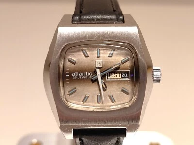 VINTAGE RARE CHROMED LADIES AUTOMATIC DAY-DATE WATCH "ATLANTIC" 25 JEWELS - Image 1 of 4