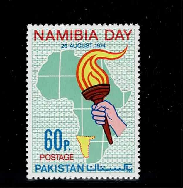 Pakistán Scott #369, único 1974 Namibia Día FVF MNH Foto 1 de 1
