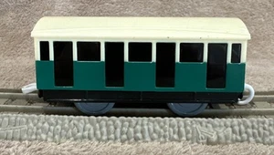 Thomas & Friends TrackMaster Mighty Mac carrozza passeggeri 2006 treno vagone - Foto 1 di 6