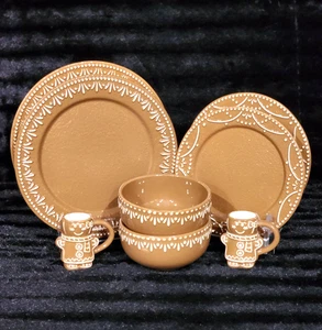 8pc Gingerbread Dinner Salad Plates Bowls Mini Mugs Ceramic Christmas Cookie Fun - Picture 1 of 19