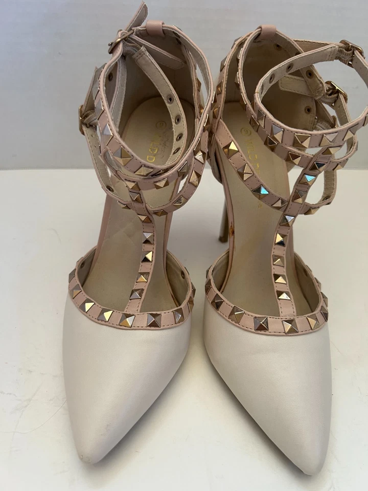 Sexy tacones de aguja de cuero beige Wild Diva Lounge talla 9 1/2 Foto 1 de 3