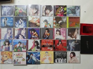 [! ] ●LiSA● Deluxe album & single CD 32-disc set ●First limited edition: with - Foto 1 di 2