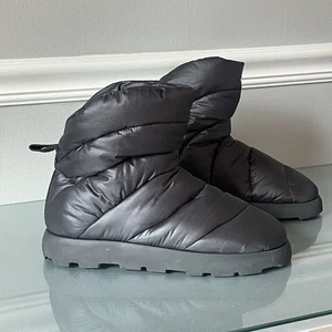 PIUMESTUDIO Luna Boot Black EU 38 Women’s Quilted Winter Ankle Boots $300 Retail - Picture 1 of 8