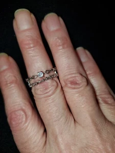 Size 7. NWT. Greatfor tracking. This os only one ring that looks like 2. - Picture 1 of 2