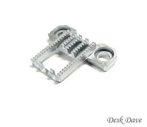 Metallfutterhund, 827041000, Janome Newhome MC8100 MC9000 MC9500 MC9700 ML3023+ - Bild 1 von 7
