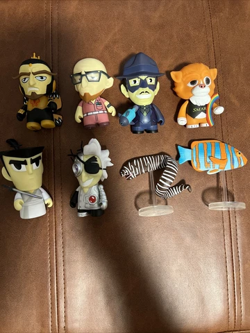Kidrobot Adult Swim Lot of 8 Samurai Jack Smarf Robot Chicken Venture Bros Cover