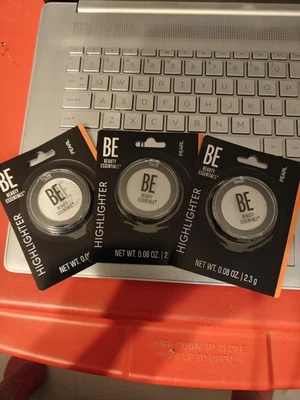 MB1 — новый BE — хайлайтер Beauty Essentials Pearl BE RADIANT  - Изображение 1 из 2
