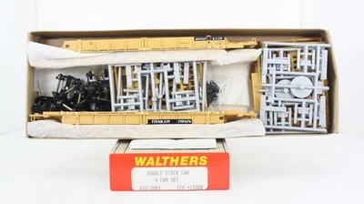 Walthers HO 4 Car Set Trailer Train 70’ Double Stack Cars 932-3903 DTTX 25008 - Image 1 of 2