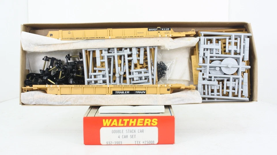 Walthers HO Scale Set of 4 Trailer Train 70' Thrall Double Stack Car DTTX 25017