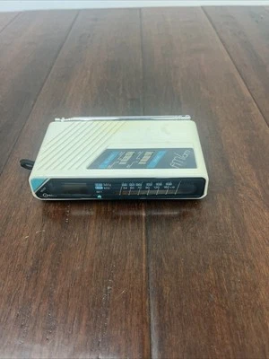 Cosmo AM FM clock radio portable CR – 2508 tested it works (44) - Image 1 of 4