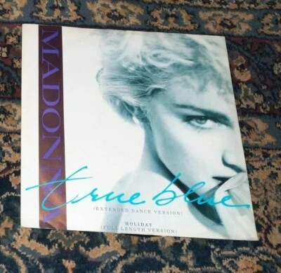 MADONNA TRUE BLUE EXTENDED DANCE VERSION/HOLIDAY FULL LENGTH ORIGINAL UK 12" - Image 1 of 4