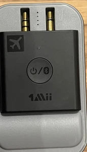 1Mii B05 Airplane Bluetooth 5.3 Adapter for Headphones W/ Portable Charging Case - Afbeelding 1 van 1
