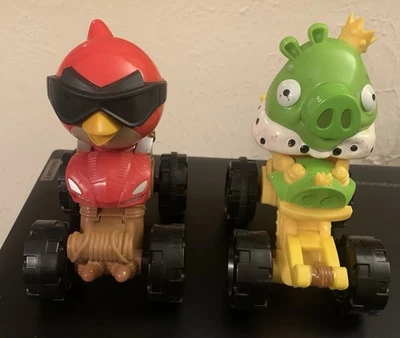 Lote de 2 Angry Birds Go Playskool Heroes Red Bird & King Pig Basher 2014 Raro Foto 1 de 4