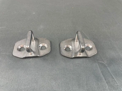 BMW X5 G05 2023 rear door lock loop hook 51217394435 DGJ572 - Image 1 of 4