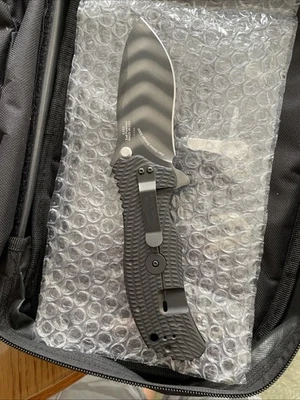 Escala Zero Tolerance ZT 0303 Strider/Cebolla Negro Titanio, S30V SIN Serie # Foto 1 de 4