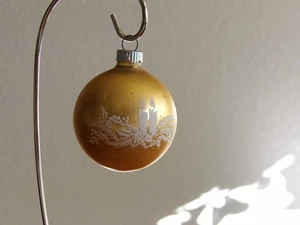 Vintage Shiny Brite Gold Kerze Stechpalme Schablone Glas Weihnachtsschmuck 2,25" - Bild 1 von 7