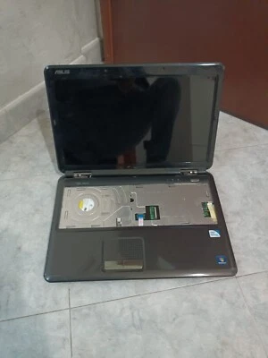 ASUS K501J Pentium Laptop Computer Si Accende Leggi Descrizione. - Immagine 1 di 4