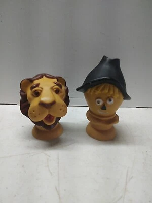 Cabezas de marioneta de mano de colección Mago de Oz Espantapájaros y León cobarde Foto 1 de 3