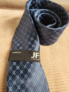JF J. Ferrar Men New Neck Tie Blue Circles Narrow Work Wedding Prom Dinner Date - Picture 1 of 6