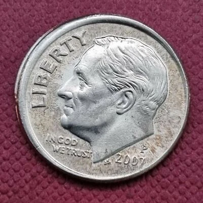 2007 P Roosevelt Dime 10c MINT ERROR - OFF CENTER #43751 - Image 1 of 2