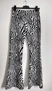 Pantaloni da donna Shein stampa animale UK M 10 12 EU 38 gamba 31" svasati nero bianco - Foto 1 di 7