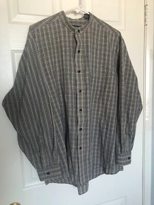 Van Huesen Mens Button Down Dress Shirt Striped Wrinkle Free Size Large - Image 1 of 4
