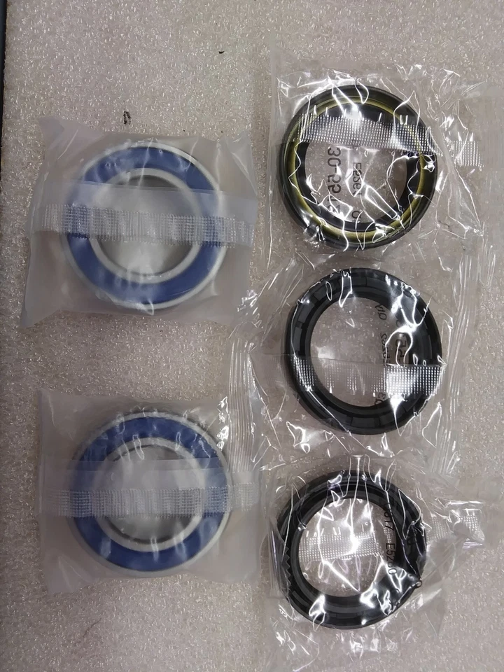 YAMAHA KODIAK 400 4X4 1993-2006 FRONT WHEEL AXLE BEARING KIT 1108 - Image 1 of 1