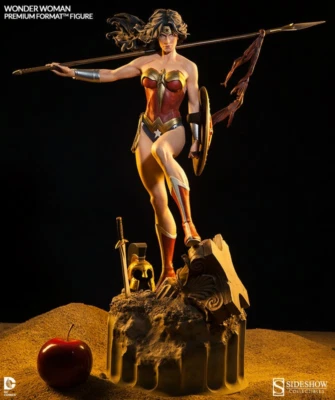 Figura exclusiva de formato premium de Wonder Woman DC Comics Sideshow Collectibles Foto 1 de 4