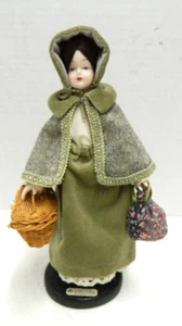 Molly The Emigrant Irish Turf Owen Craft Handmade Figur Porzellan Puppe 1984 - Bild 1 von 7