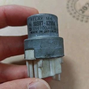 Toyota Relais Denso 90987-02004 056700-4810 - Bild 1 von 4