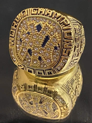 2000 NEW YORK YANKEES WORLD SERIES DEREK JETER PREMIUM REPLICA RING SIZE 11 Cover