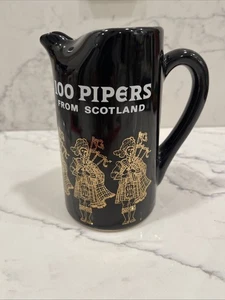 Vintage SEAGRAMS 100 PIPERS Scotch Whiskey Pitcher Black and Gold - Picture 1 of 3