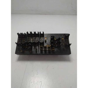 Centralina scatola portafusibili Audi 80 MK4 B4 8C 2.0 B 66 KW 1991-95 443941822 - Foto 1 di 10