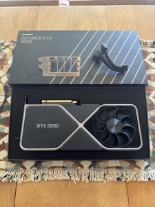 NVIDIA GeForce RTX 3090 24GB Founder's Edition Graphics Card, w/ 2 slot bracket - Afbeelding 1 van 10