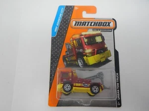 Matchbox MBX Adventure City Urban Tow Truck Red - Afbeelding 1 van 4