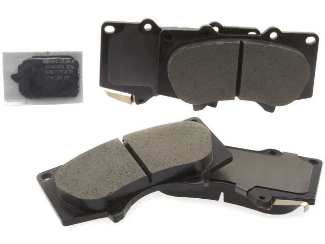 Front Brake Pad Set For 2003-2007 Toyota Sequoia 2004 2005 2006 NP475JR - Image 1 of 1