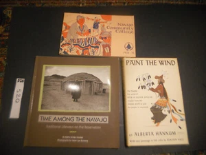 Lot de 3 NATIVE AMERICAN Histoire Temps Parmi Les NAVAJO Peinture Le Collège du Vent etc - Photo 1/1