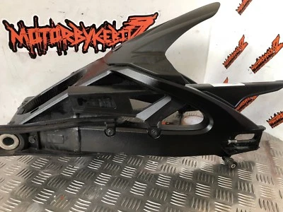 BRAZO OSCILANTE TRASERO SUZUKI GSXR 600 750 L1 L2 L3 L4 L5 L6 2015 BRAZO OSCILANTE Foto 1 de 4