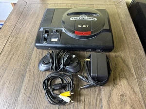 Sega Genesis Model 1601 Model 1 Konsole nur 16 Bit getestet & funktionsfähig - Bild 1 von 18
