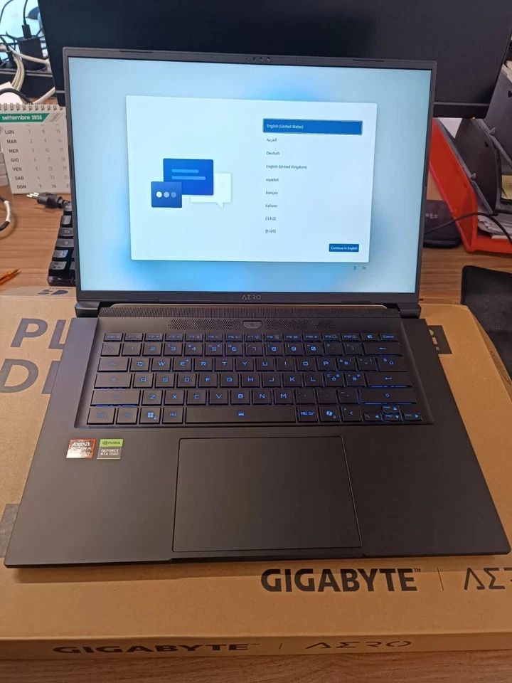GIGABYTE AERO X16 Laptop Gaming 16" WQXGA 165Hz Ryzen AI 7 - Immagine 1 di 3