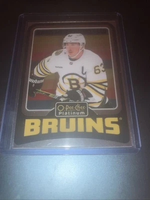 2024-25 OPC Platinum Retro #R20 Brad Marchand  - Image 1 of 2