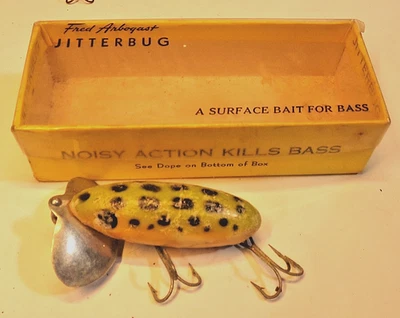 Винтажная рыболовная приманка Fred Arbogast JITTERBUG (ROUGH) в оригинальной коробке - Изображение 1 из 4
