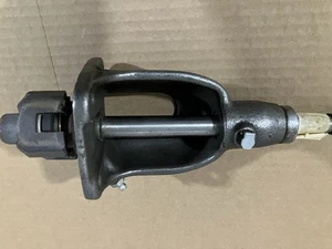 New Old Stock Model A Ford Water Pump- Free Shipping In USA - Bild 1 von 3