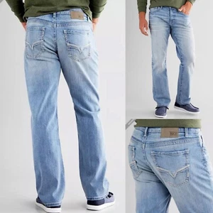 Buckle BKE Jeans Tyler Mid Rise Relaxed Straight Leg Light Wash 36 x 29 Preowned - Bild 1 von 9